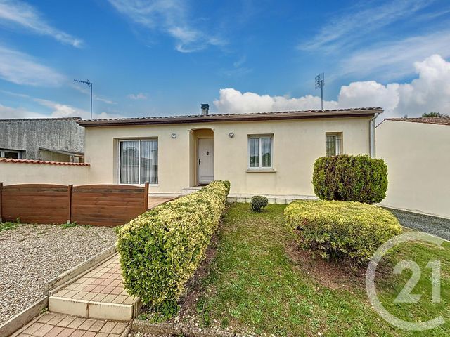 maison à vendre - 4 pièces - 107.9 m2 - TRIZAY - 17 - POITOU-CHARENTES - Century 21 L'Arsenal