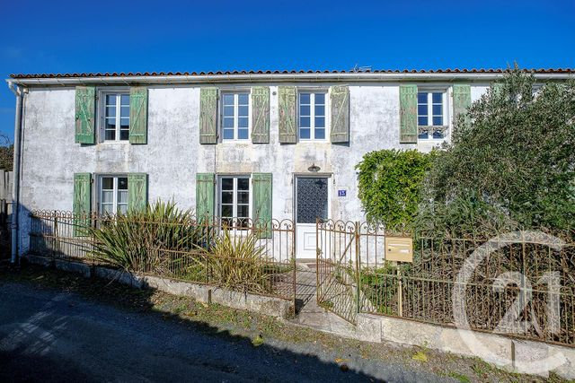 maison à vendre - 5 pièces - 200.0 m2 - ST MEDARD D AUNIS - 17 - POITOU-CHARENTES - Century 21 L'Arsenal